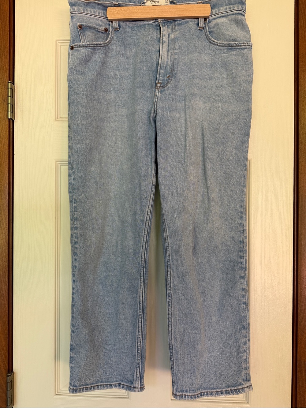 Abercrombie & Fitch Light Wash Ankle Jeans